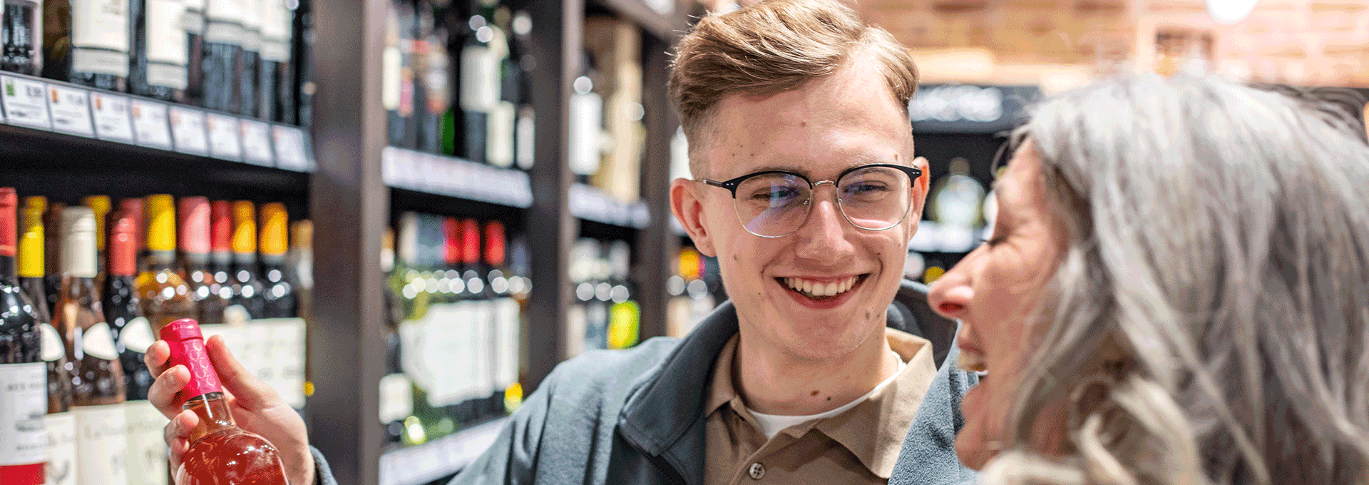 Mitarbeiter in der Getränkeabteilung (m/w/d)